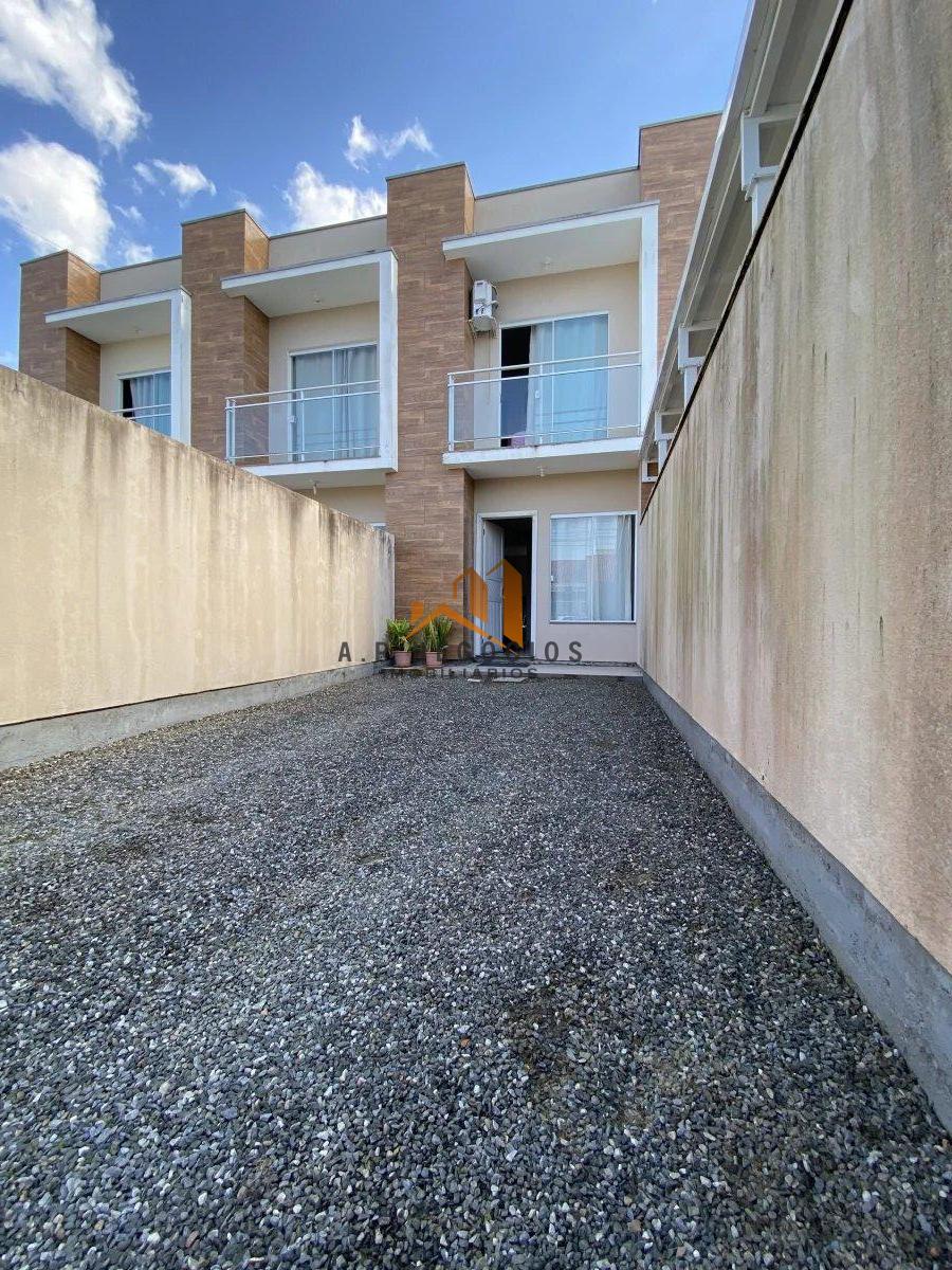 Sobrado à venda em Tijucas, Areias - Mata Atlântica, com 2 quartos, 66,44m² - AP Negócios Imobiliários